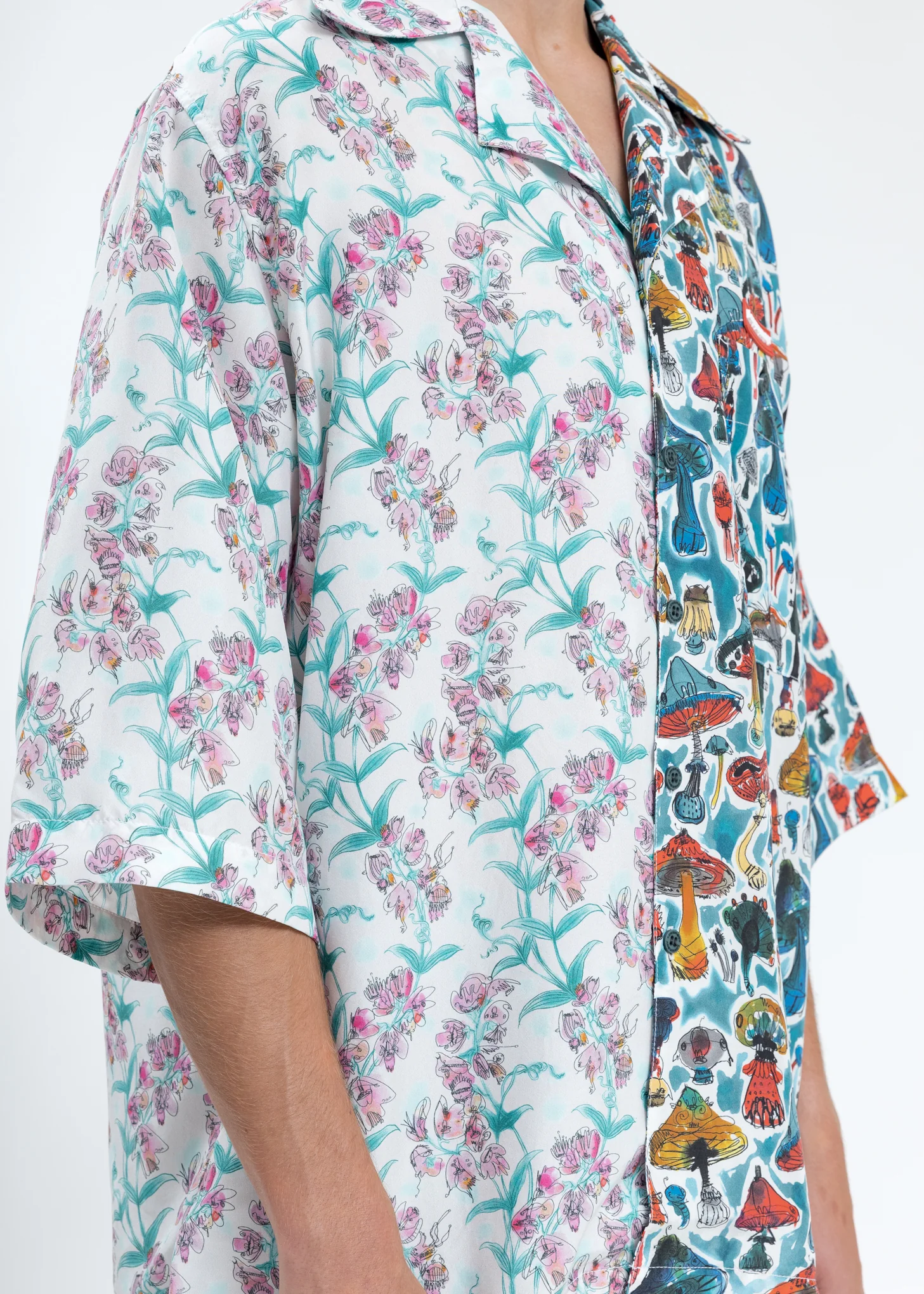 White Silk Hawaiian Hand Drawn Shirt - Image 5