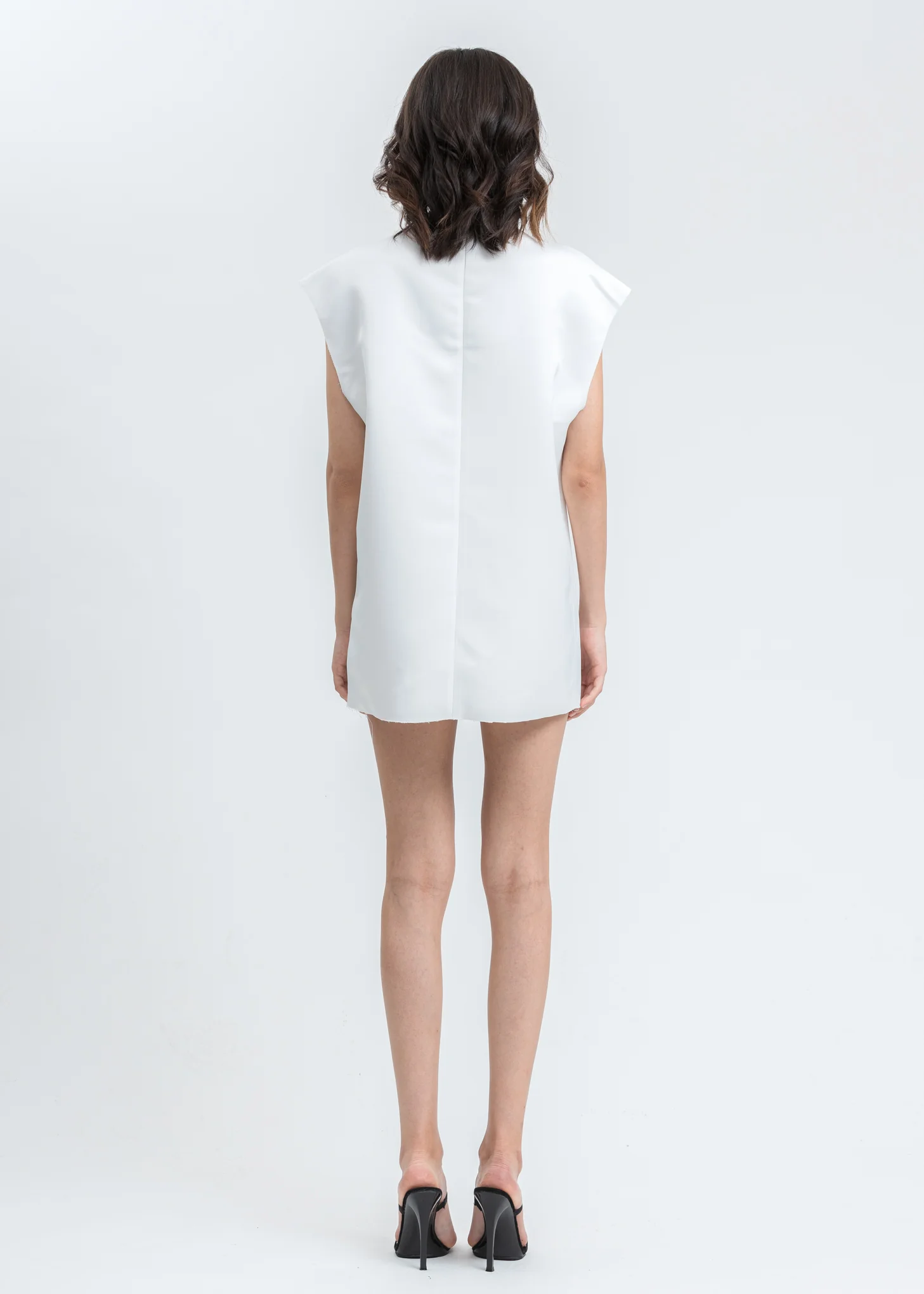 White Sleeves Oversize Dress With Choker - Image 2