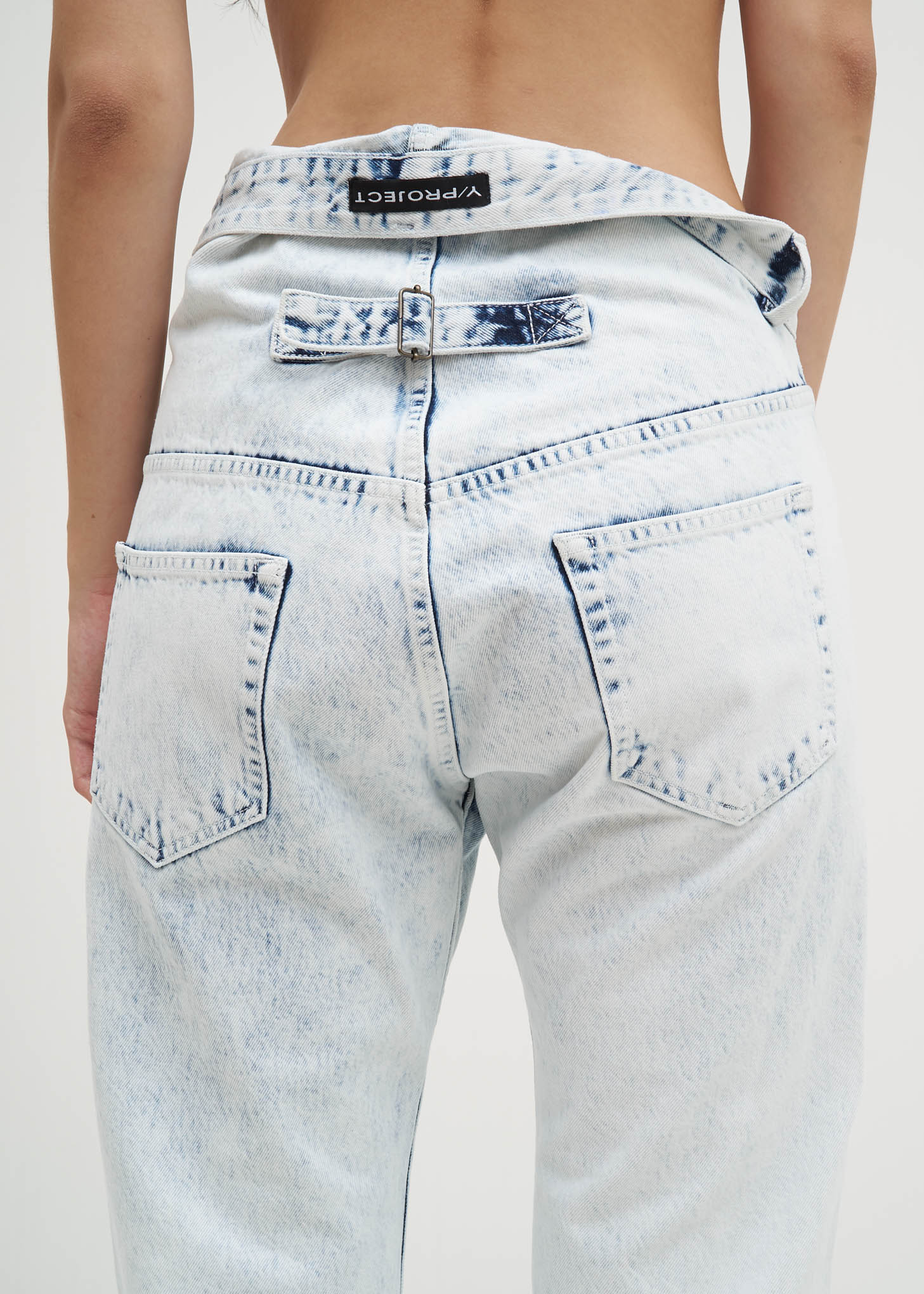 White Stonewash Asymmetric Waist Jeans - Image 4