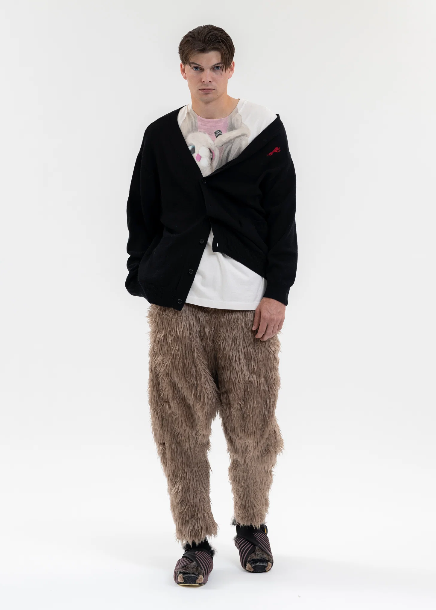 WHITE STUFFED RABBIT DURING BREAK T-SHIRT - Image 7