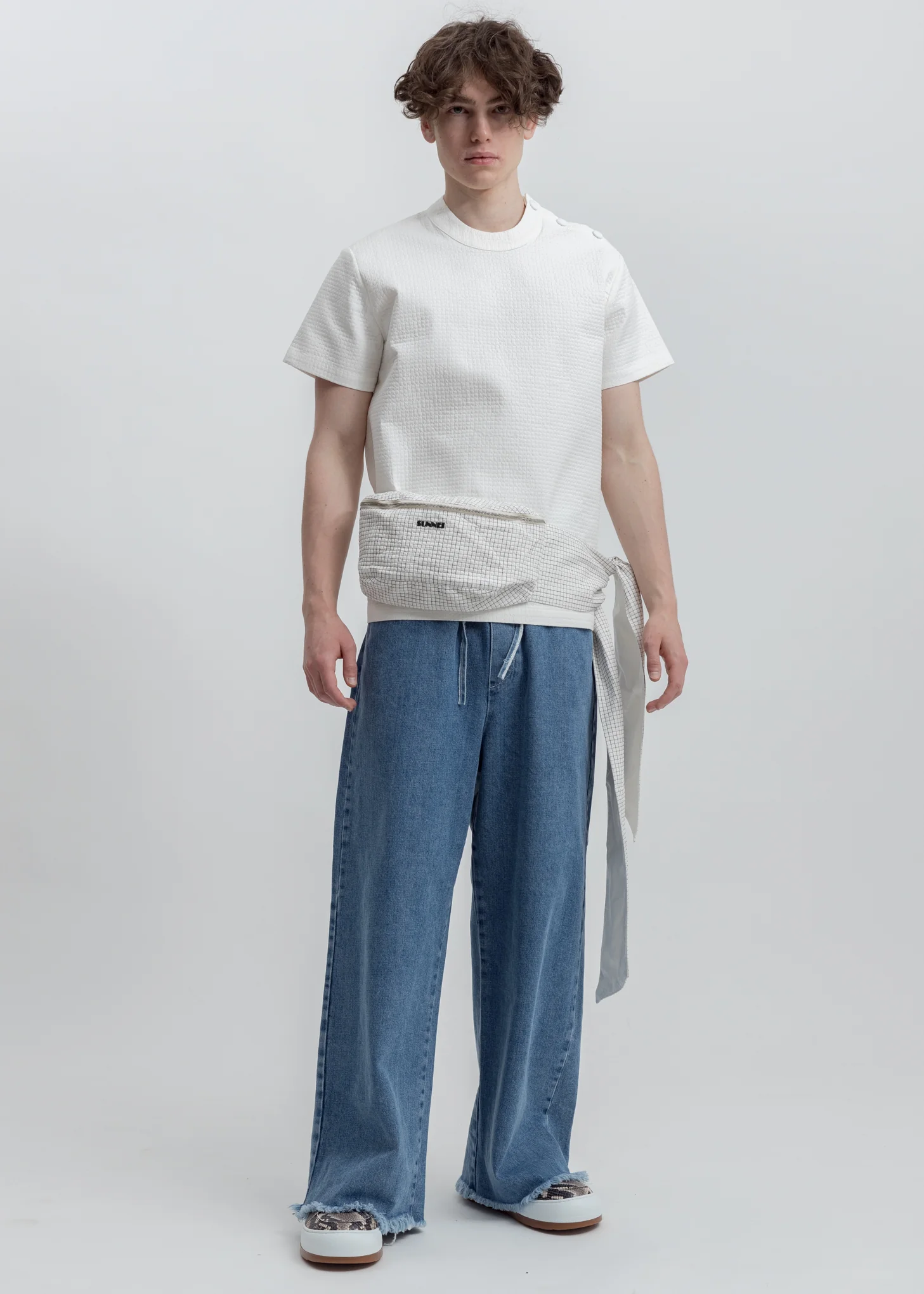 White T-Shirt With Buttons - Image 5