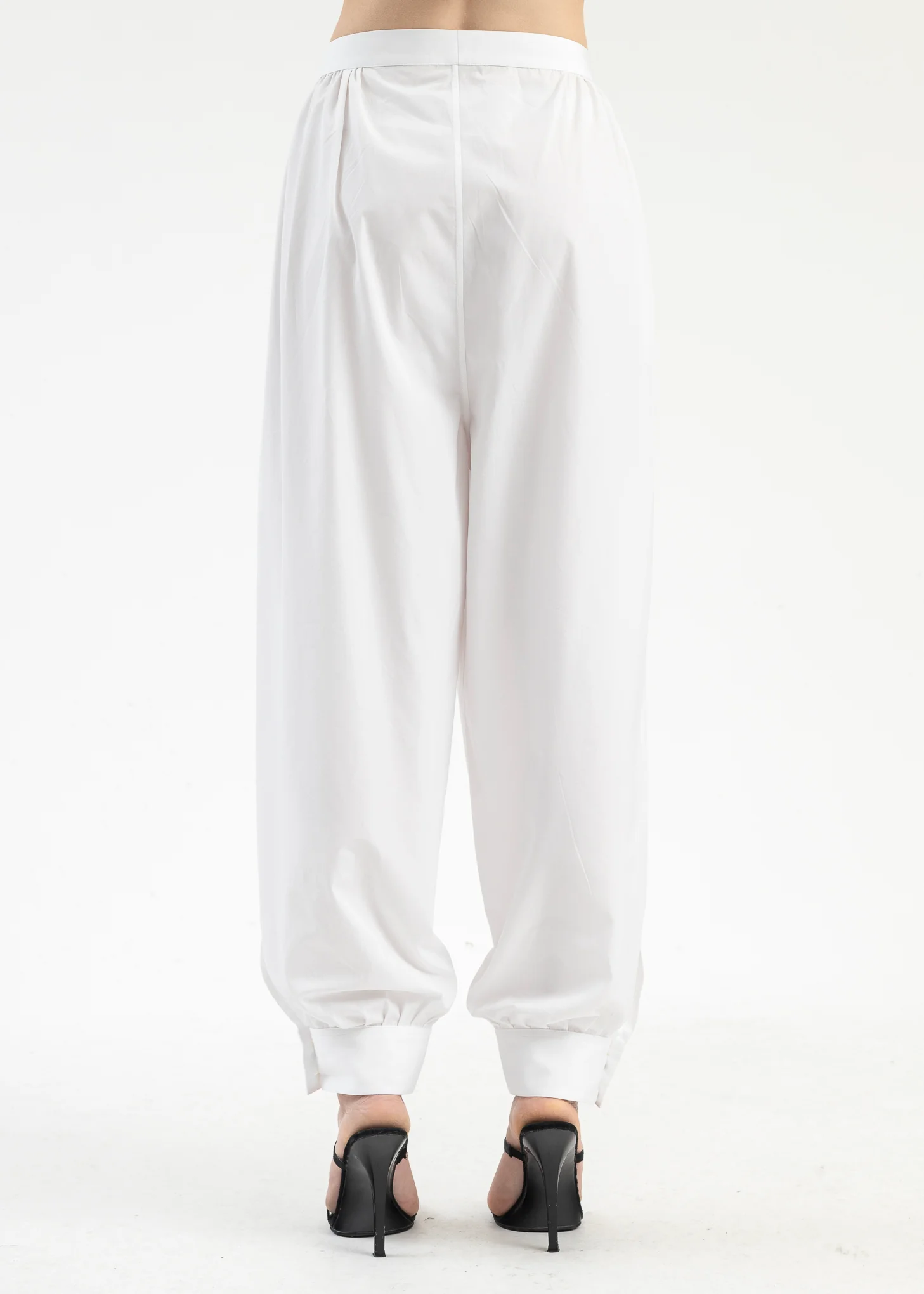 White Trousers - Image 3