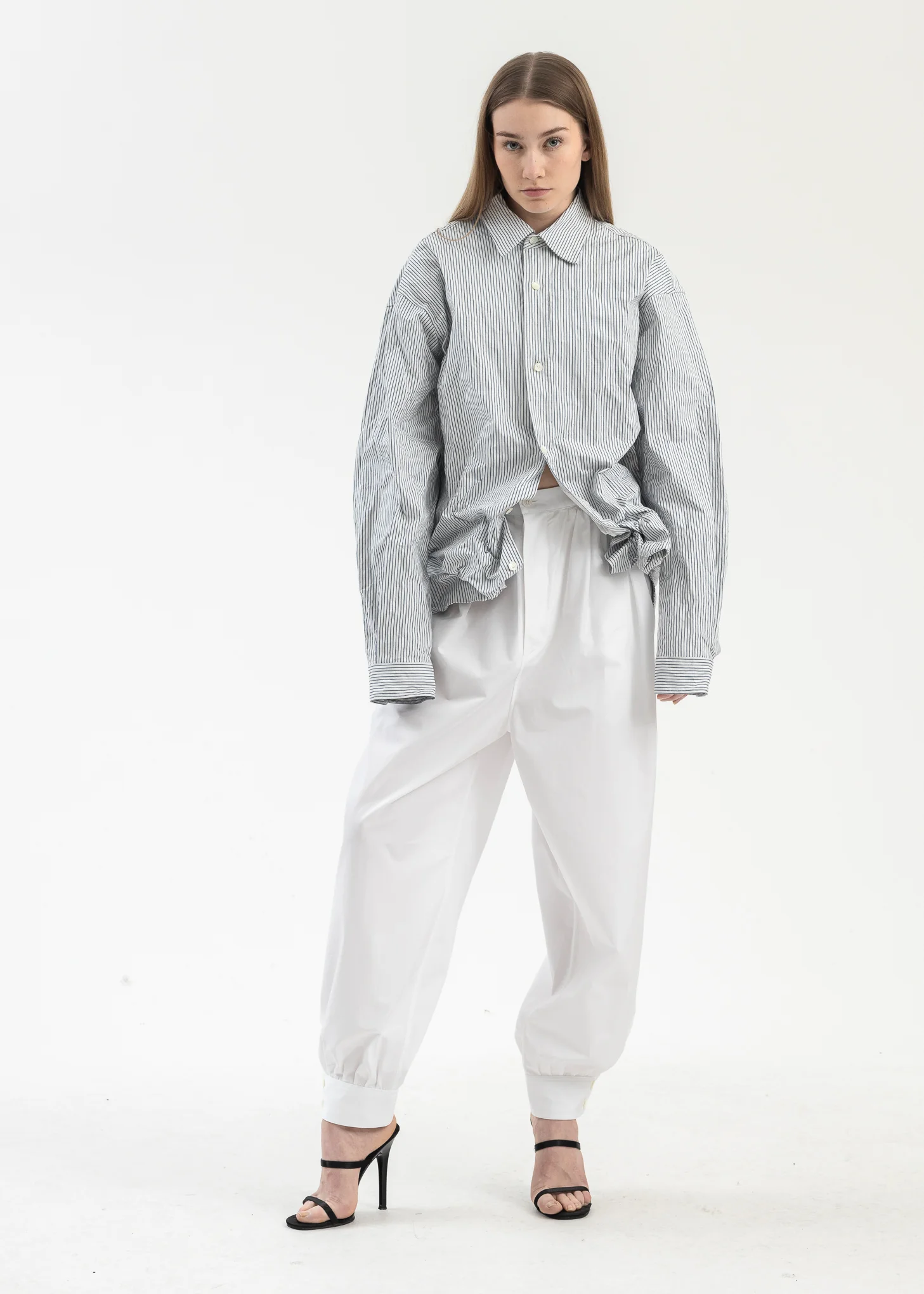 White Trousers - Image 5
