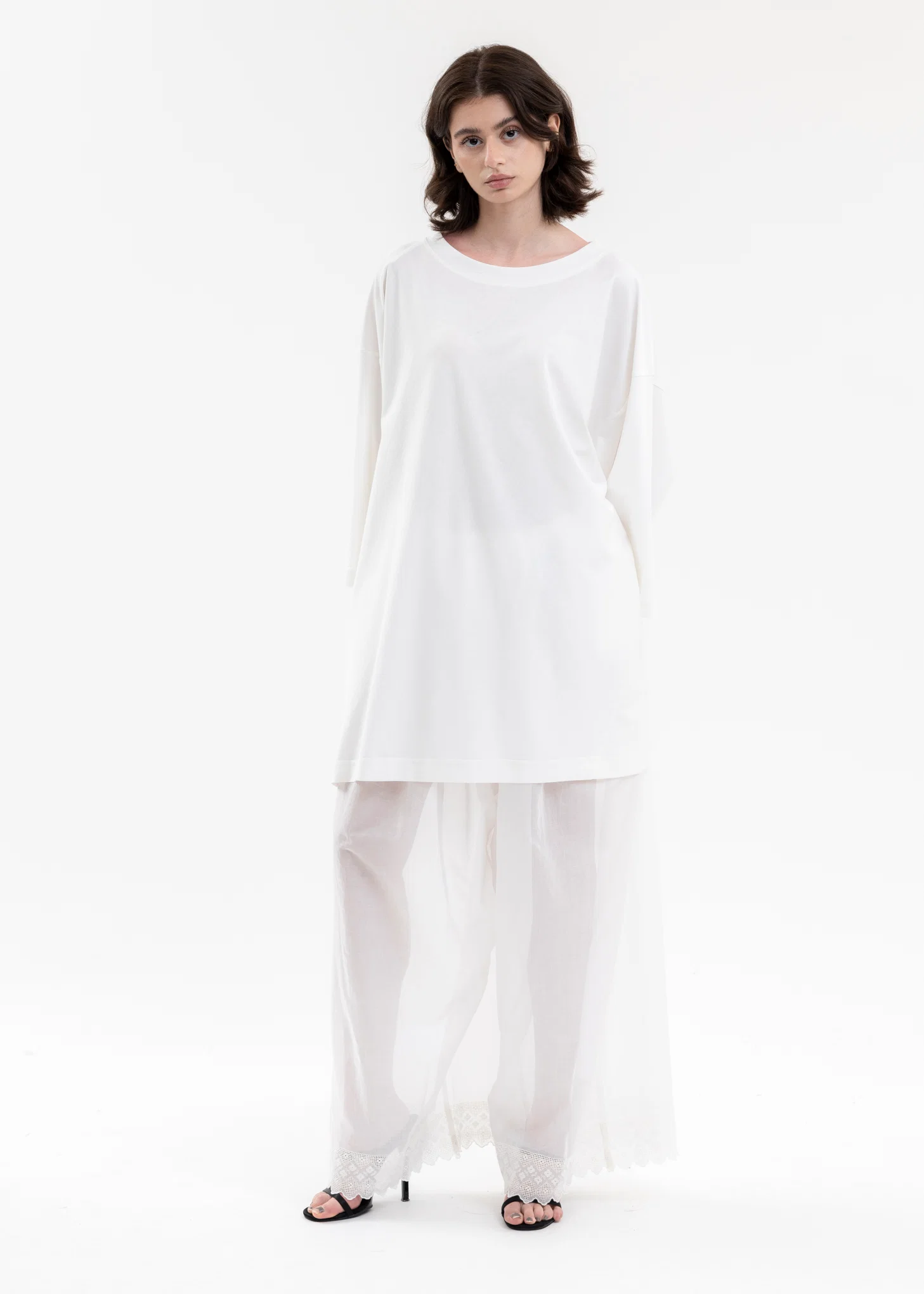 White Twisted T-Shirt - Image 6