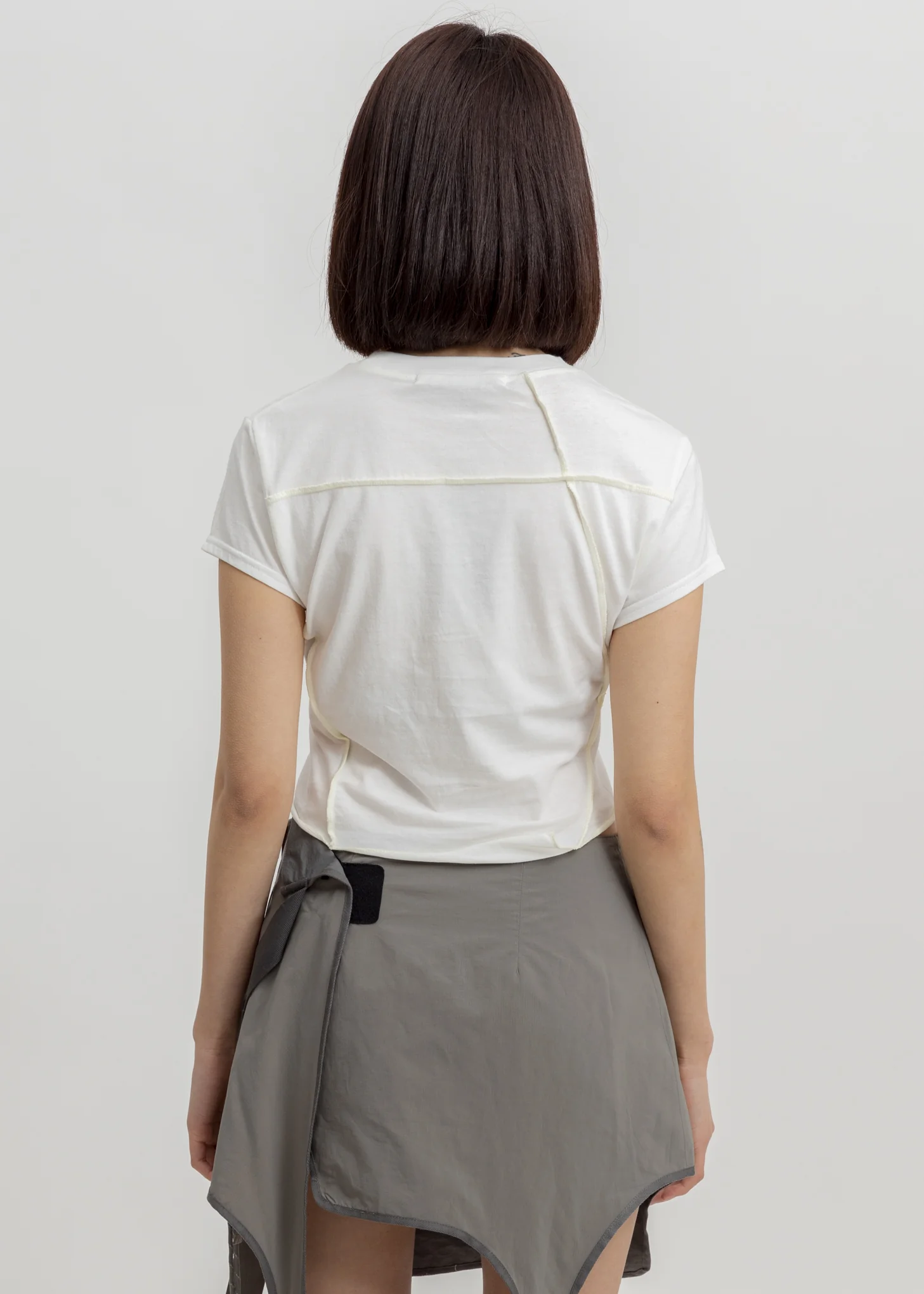 White Twisted T-Shirt - Image 4
