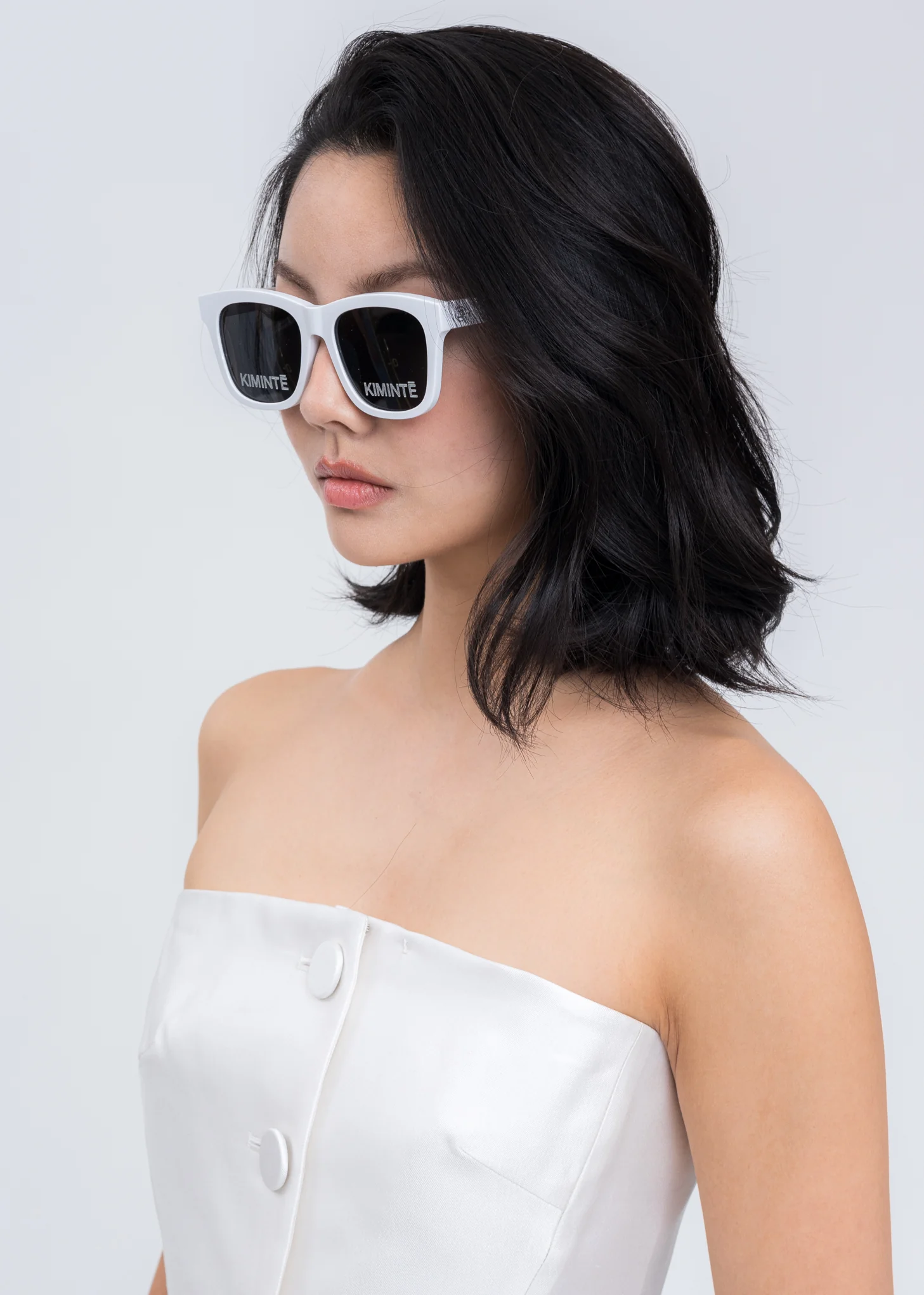 White Two Logo Sunglasses - Image 4