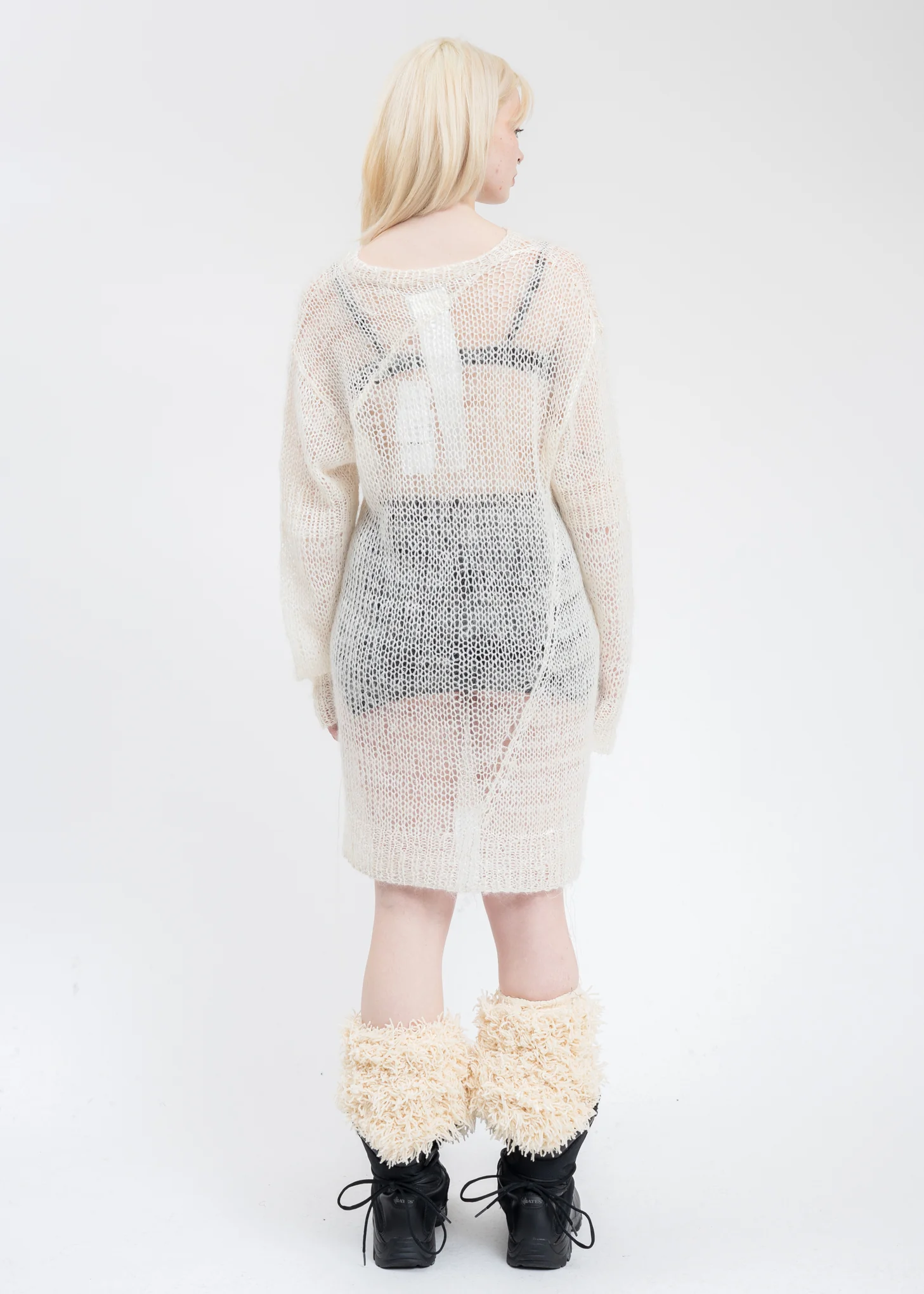 White UPCYCLE WINDER YARN Pullover - Image 3