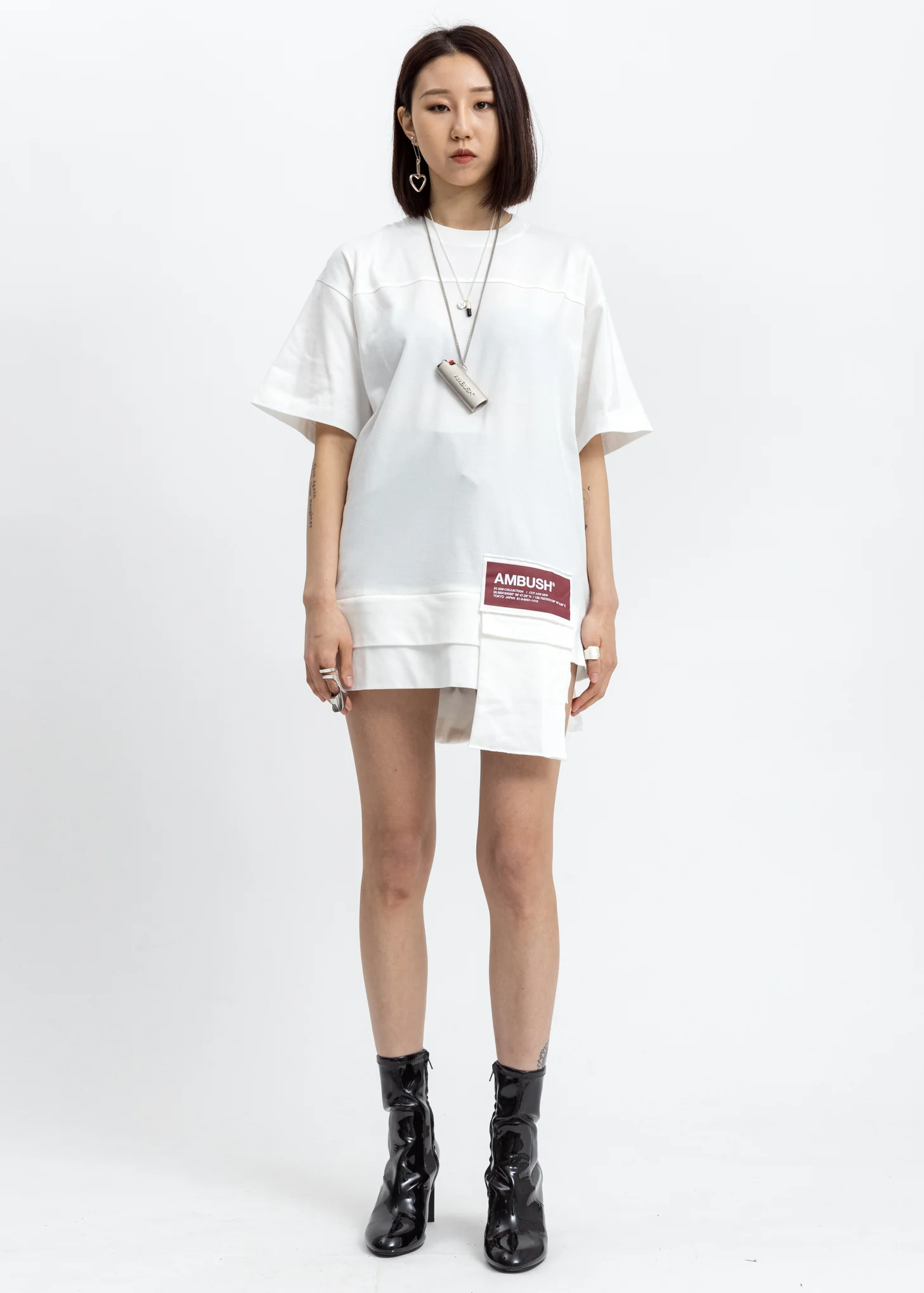 White Waist Pocket T-Shirt - Image 5