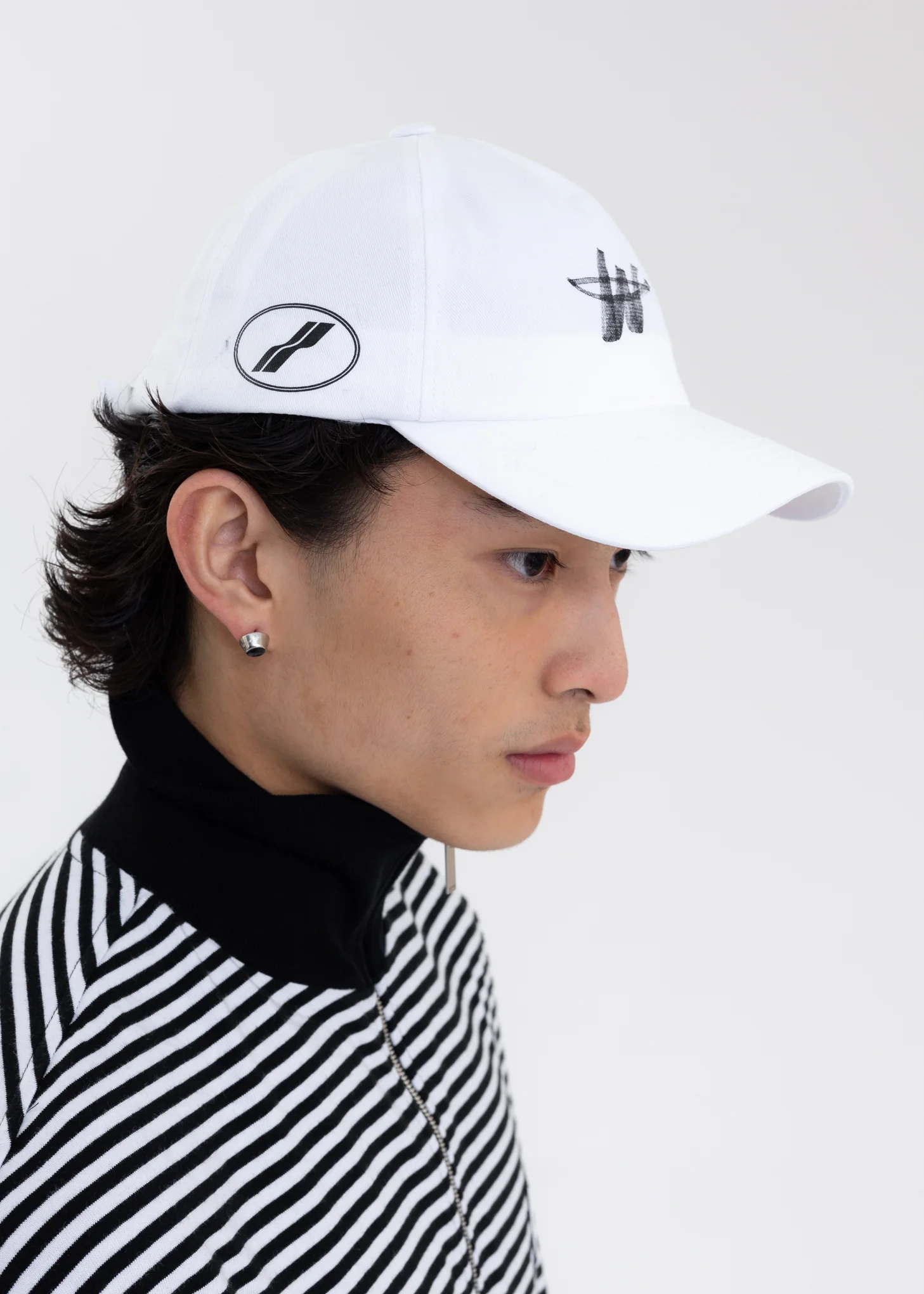 WHITE COTTON WELLDONE LOGO STAMP CAP - Image 2