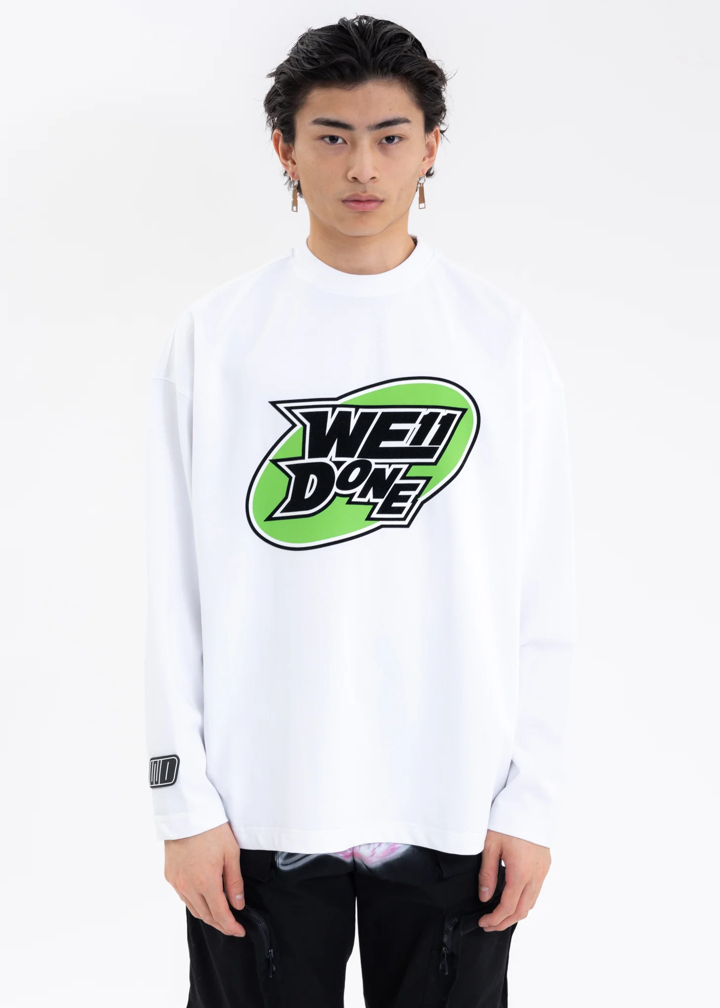 WHITE WE11DONE CIRCLE LOGO LONG-SLEEVED T-SHIRT