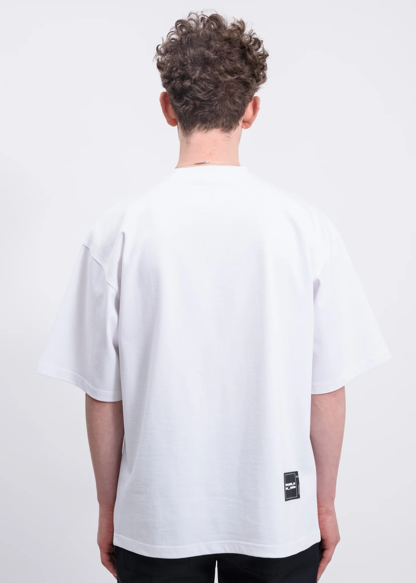 White WELLDONE Front Logo T-Shirt - Image 2