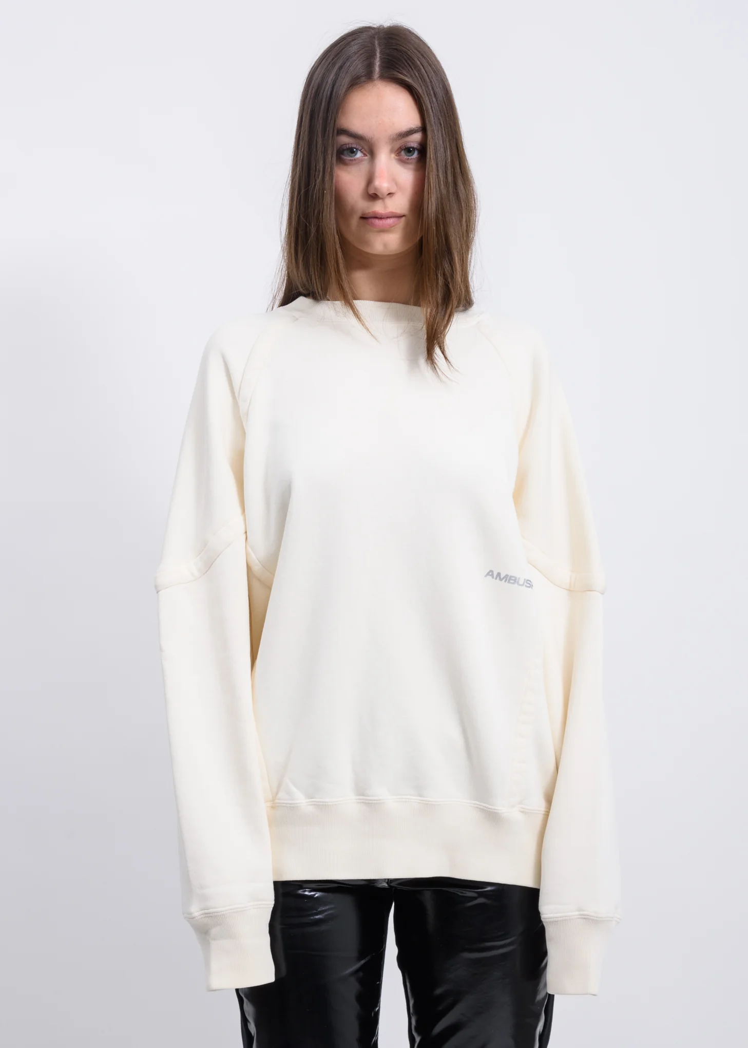 White Wide Piping Sweater