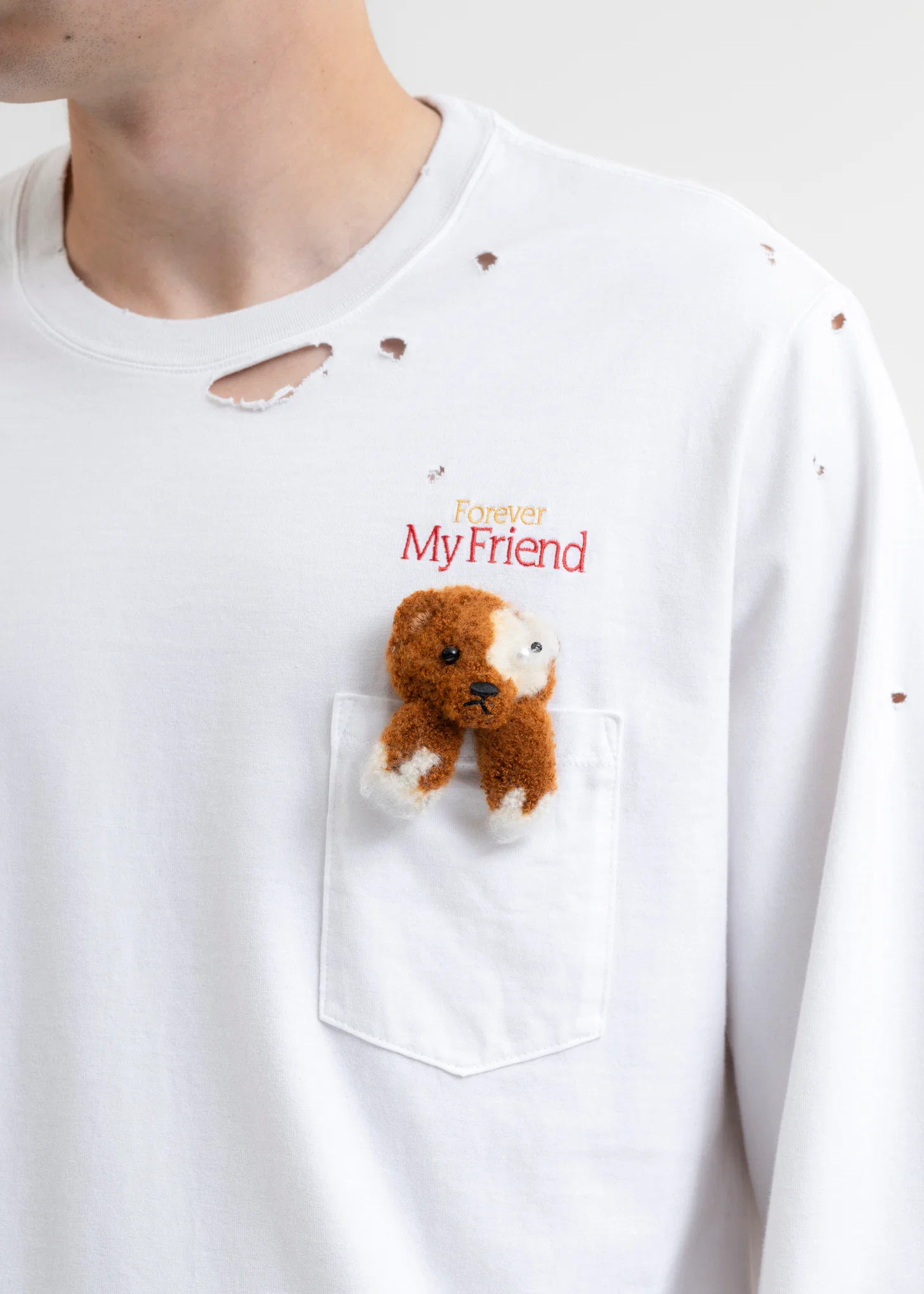 WHITE LONG SLEEVE T-SHIRT WITH MY FRIEND - Image 2