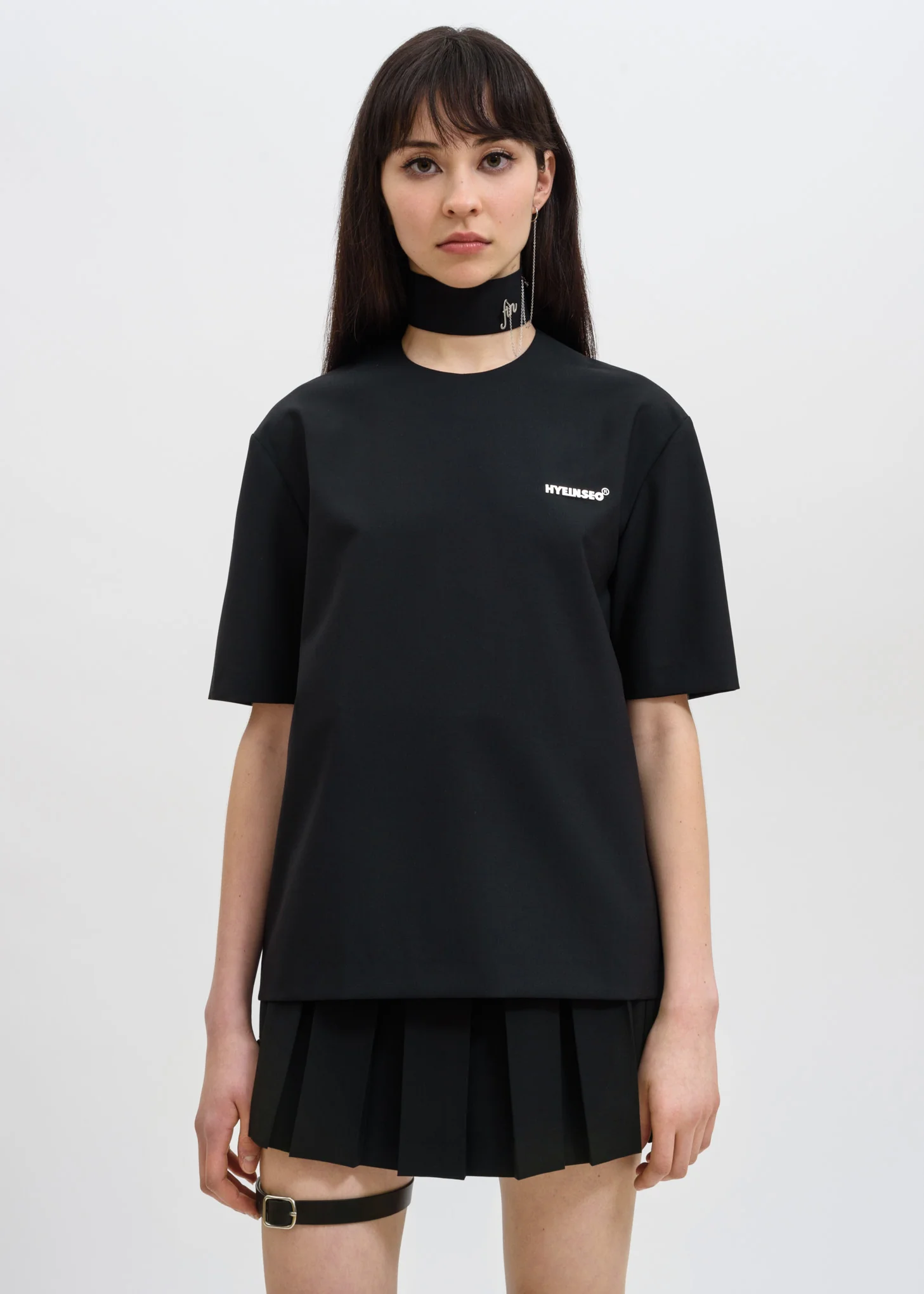 Wool T-Shirt w/ Choker Earring