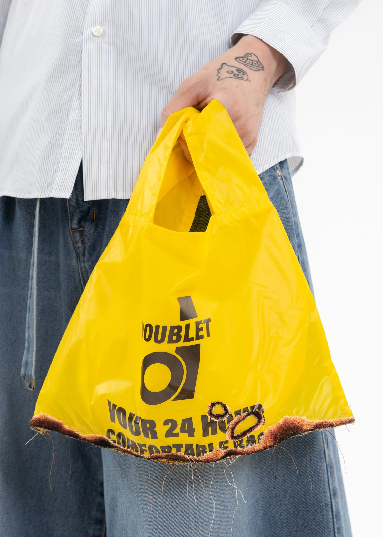 Yellow BURNING EMBROIDERY SUPERMARKET BAG - Image 5