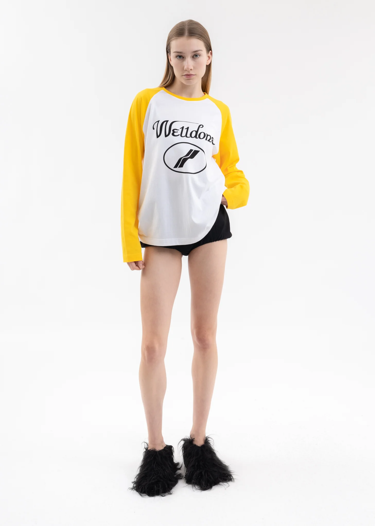 YELLOW CURSIVE TIGHT RAGLAN LONG-SLEEVED T-SHIRT - Image 5