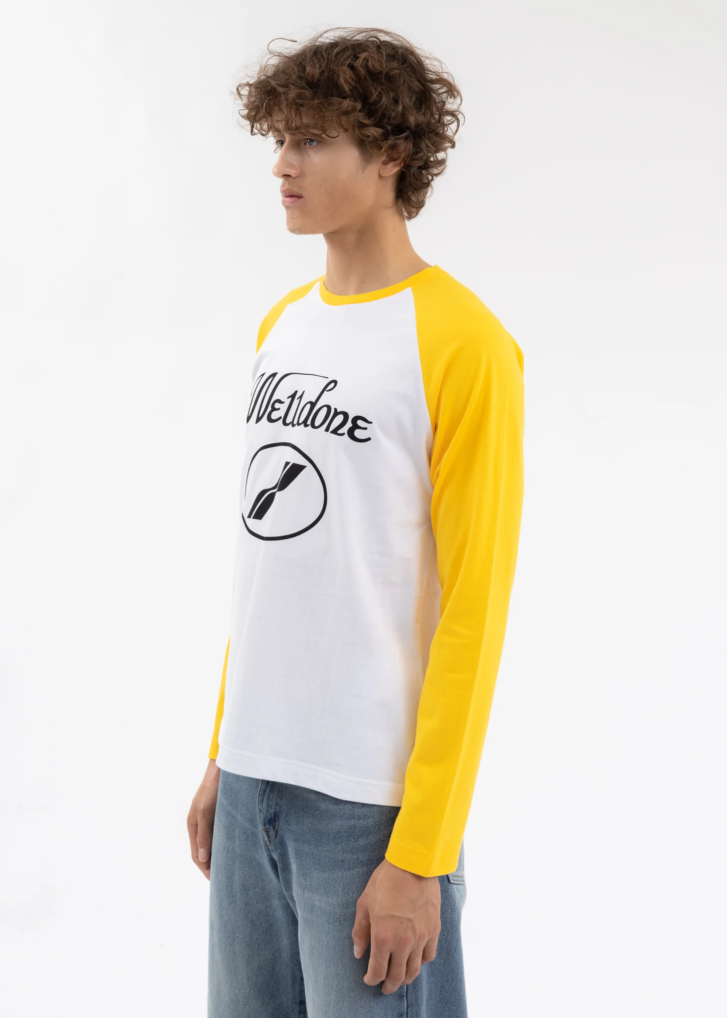 YELLOW CURSIVE TIGHT RAGLAN LONG-SLEEVED T-SHIRT - Image 3
